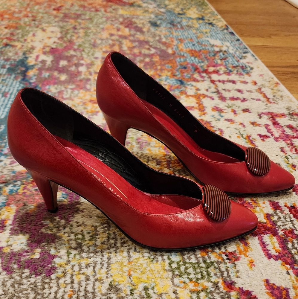 Vintage Bruno Magli Red Pumps sz 8